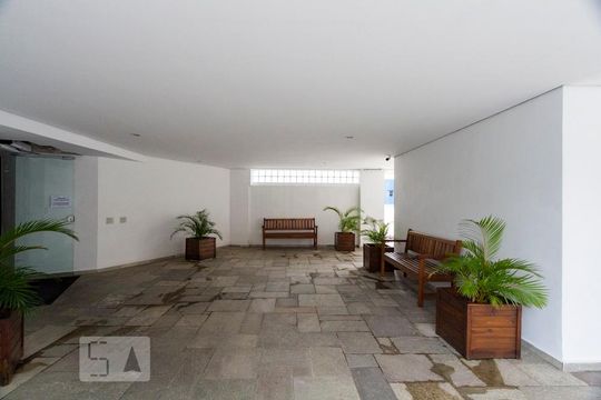 Área externa de apartamento para alugar com 2 quartos, 70m² em Jardim Brasil (zona Sul), São Paulo