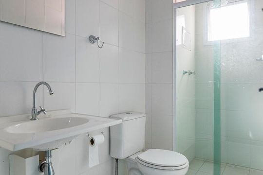 Banheiro de apartamento à venda com 2 quartos, 64m² em Jardim, Santo André