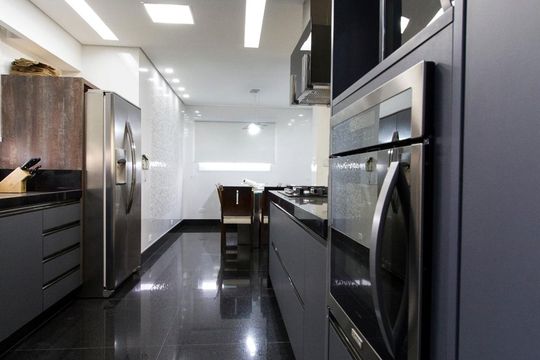Cozinha  de apartamento à venda com 4 quartos, 380m² em Jardim Avelino, São Paulo