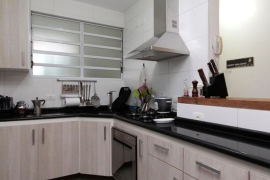 Cozinha de apartamento para alugar com 1 quarto, 70m² em Consolação, São Paulo