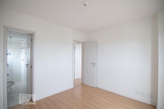 Quarto 1 de apartamento à venda com 2 quartos, 71m² em Jardim Sílvia, Santo André