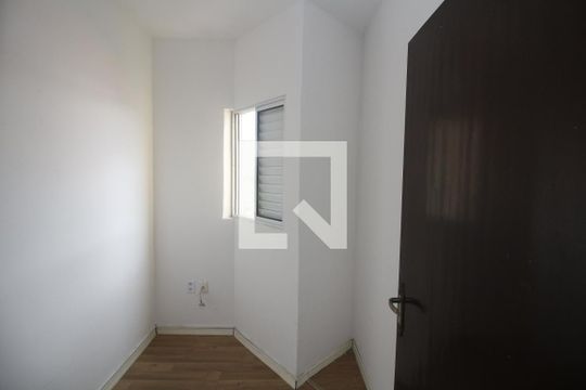 Quarto 2 de casa de condomínio para alugar com 3 quartos, 125m² em Vila Carrão, São Paulo