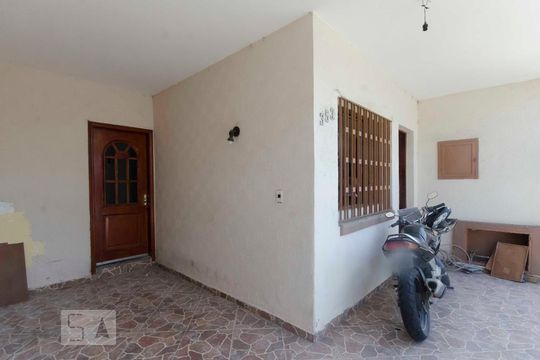 Garagem de casa à venda com 3 quartos, 114m² em Vila Paiva, São Paulo
