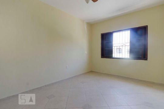 Quarto 1 de casa à venda com 3 quartos, 114m² em Vila Paiva, São Paulo