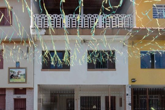 Fachada de casa à venda com 3 quartos, 114m² em Vila Paiva, São Paulo