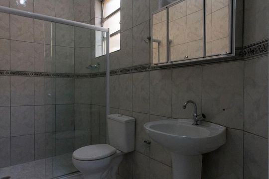 Banheiro Social  de apartamento à venda com 2 quartos, 100m² em Vila Zilda, São Paulo