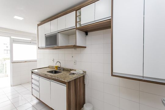 Cozinha de apartamento à venda com 3 quartos, 102m² em Recreio dos Bandeirantes, Rio de Janeiro