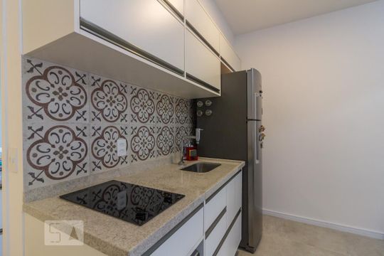 Cozinha de kitnet/studio à venda com 1 quarto, 42m² em Bela Vista, São Paulo