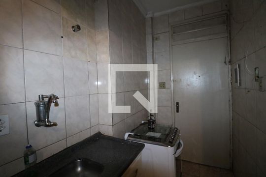 Cozinha de kitnet/studio para alugar com 1 quarto, 45m² em Campos Elíseos, São Paulo