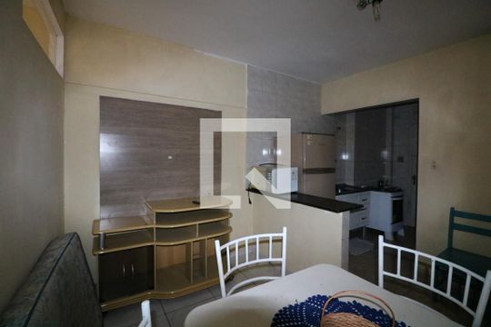 Sala de kitnet/studio para alugar com 1 quarto, 45m² em Campos Elíseos, São Paulo