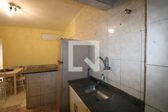 Cozinha de kitnet/studio para alugar com 1 quarto, 45m² em Campos Elíseos, São Paulo
