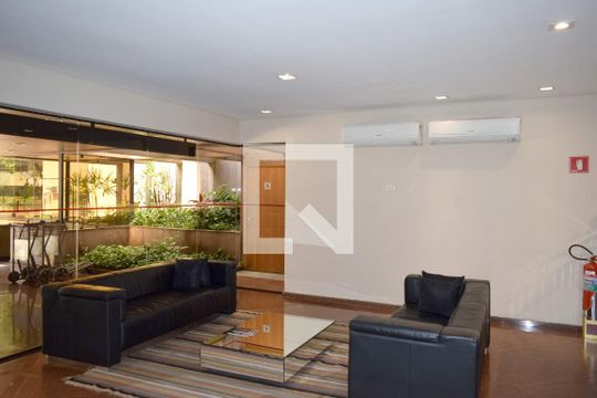 Hall de entrada de apartamento para alugar com 1 quarto, 45m² em Jardim Paulista, São Paulo