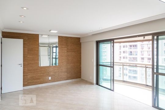 Apartamento para alugar com 4 quartos, 128m² em Barra da Tijuca, Rio de Janeiro