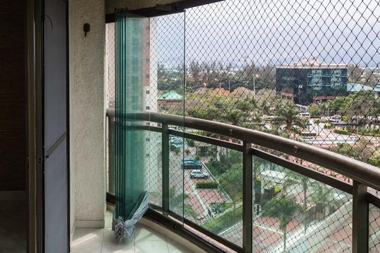 Varanda de apartamento para alugar com 4 quartos, 128m² em Barra da Tijuca, Rio de Janeiro