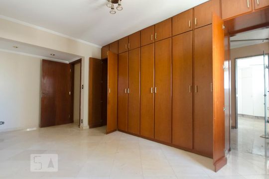 Suíte de apartamento para alugar com 3 quartos, 180m² em Santana, São Paulo