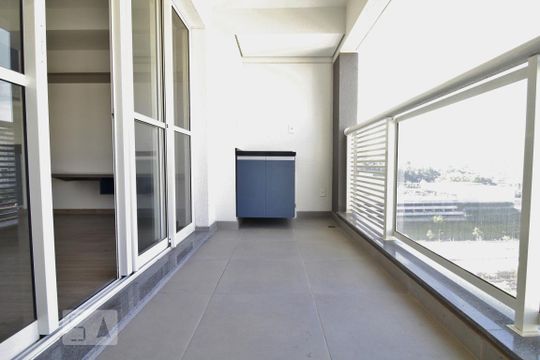 Varanda de apartamento à venda com 1 quarto, 39m² em Panamby, São Paulo