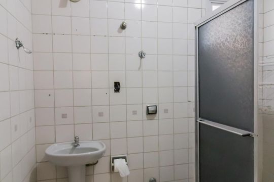 Banheiro de apartamento para alugar com 2 quartos, 78m² em Gopoúva, Guarulhos