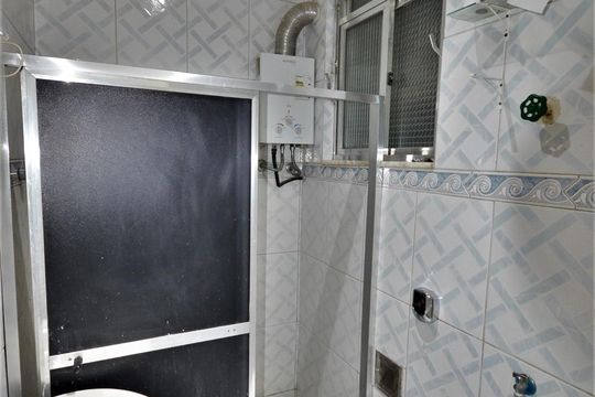 Banheiro Social de kitnet/studio à venda com 1 quarto, 19m² em Botafogo, Rio de Janeiro