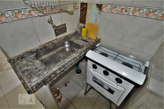 Cozinha de kitnet/studio à venda com 1 quarto, 19m² em Botafogo, Rio de Janeiro
