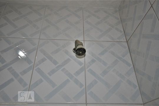 Chuveiro de kitnet/studio à venda com 1 quarto, 19m² em Botafogo, Rio de Janeiro