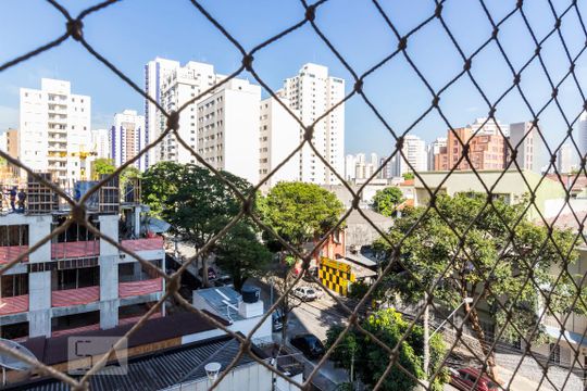 Vista de apartamento à venda com 2 quartos, 78m² em Pompeia, São Paulo