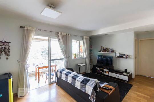 Apartamento à venda com 2 quartos, 78m² em Pompeia, São Paulo