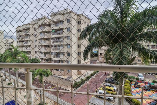 Vista Quarto de apartamento à venda com 2 quartos, 75m² em Pechincha, Rio de Janeiro