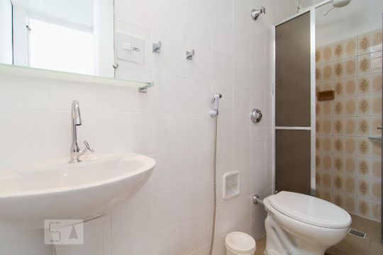 Banheiro Suíte de kitnet/studio para alugar com 1 quarto, 45m² em Cruzeiro, Belo Horizonte