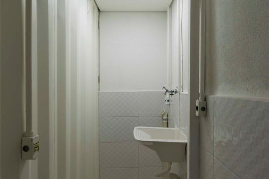 Área de serviço de apartamento para alugar com 2 quartos, 45m² em Aclimação, São Paulo