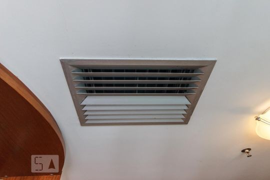 Detalhe de apartamento à venda com 2 quartos, 60m² em Barra da Tijuca, Rio de Janeiro