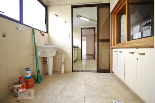 Área de serviço de apartamento à venda com 4 quartos, 187m² em Vila Andrade, São Paulo