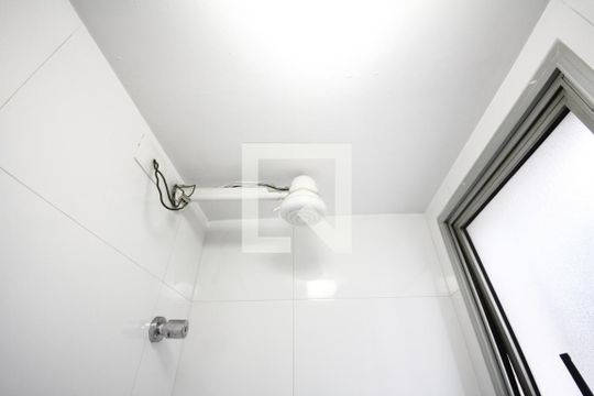 Banheiro de Serviço de apartamento para alugar com 3 quartos, 83m² em Ipiranga, São Paulo