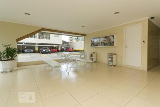 Hall de apartamento para alugar com 2 quartos, 65m² em Vila da Saúde, São Paulo