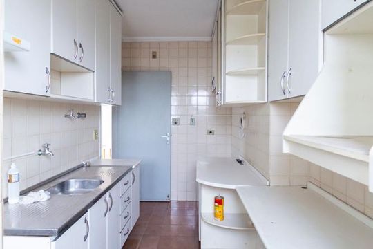 Cozinha de apartamento para alugar com 2 quartos, 68m² em Vila Mascote, São Paulo