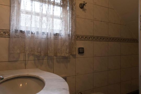 1o. Andar - Lavabo de casa à venda com 4 quartos, 330m² em Aclimação, São Paulo