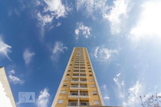 Fachada  de apartamento para alugar com 2 quartos, 50m² em Chácara Califórnia, São Paulo