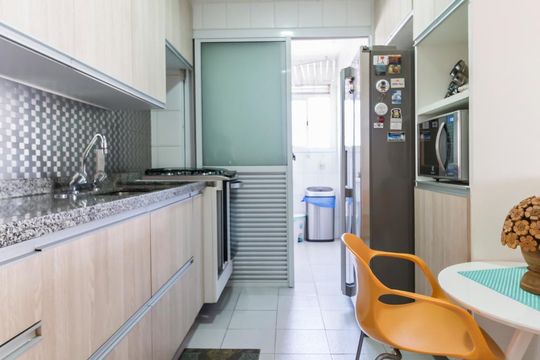 Cozinha de apartamento para alugar com 3 quartos, 94m² em Vila Leopoldina, São Paulo