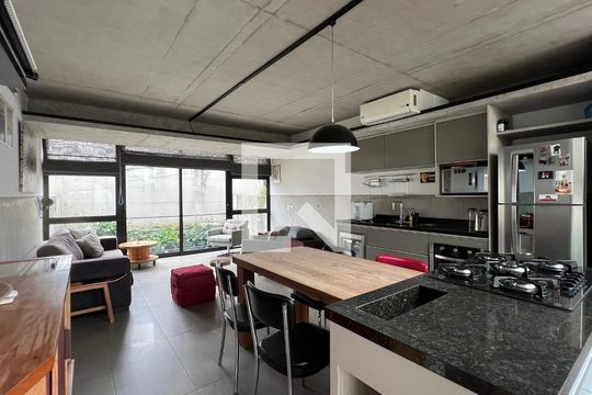 Sala de apartamento para alugar com 1 quarto, 110m² em Vila Madalena, São Paulo