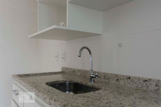 Cozinha (Torneira) de apartamento à venda com 1 quarto, 37m² em Mirandópolis, São Paulo