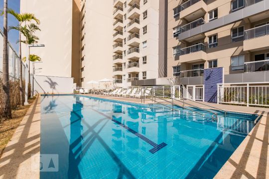 Área Comum - Piscina de apartamento para alugar com 1 quarto, 42m² em Centro, Campinas