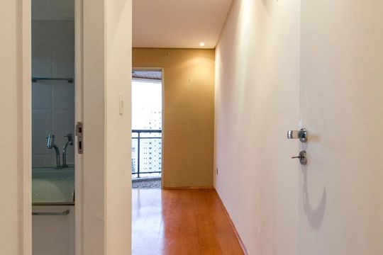Acesso ao Quarto 2 Suíte  de apartamento para alugar com 2 quartos, 55m² em Mooca, São Paulo