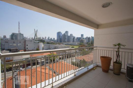 Varanda de apartamento à venda com 1 quarto, 49m² em Vila Cordeiro, São Paulo