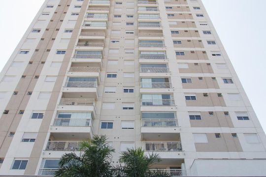 Fachada de apartamento à venda com 1 quarto, 49m² em Vila Cordeiro, São Paulo