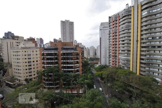 Vista da suíte de apartamento para alugar com 4 quartos, 220m² em Jardim Ampliação, São Paulo
