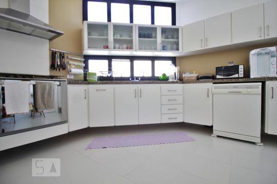 Cozinha de apartamento à venda com 4 quartos, 327m² em Real Parque, São Paulo