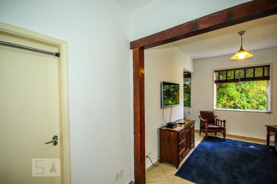 Apartamento à venda com 1 quarto, 45m² em Copacabana, Rio de Janeiro