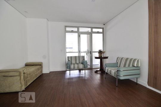 Hall de entrada de apartamento à venda com 2 quartos, 58m² em Vila Andrade, São Paulo