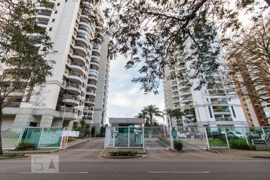 Fachada de apartamento à venda com 2 quartos, 110m² em Barra da Tijuca, Rio de Janeiro