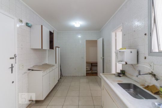 Cozinha de apartamento para alugar com 2 quartos, 124m² em Vila Buarque, São Paulo