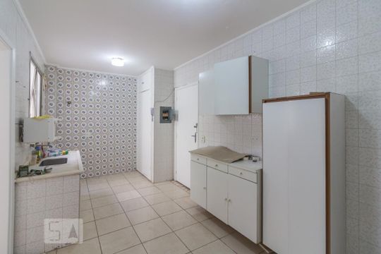 Cozinha de apartamento para alugar com 2 quartos, 124m² em Vila Buarque, São Paulo